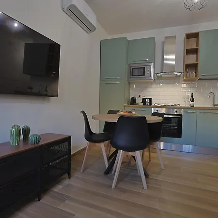 Ai Due Allori Apartment