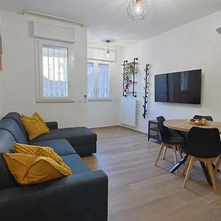 Ai Due Allori Apartment